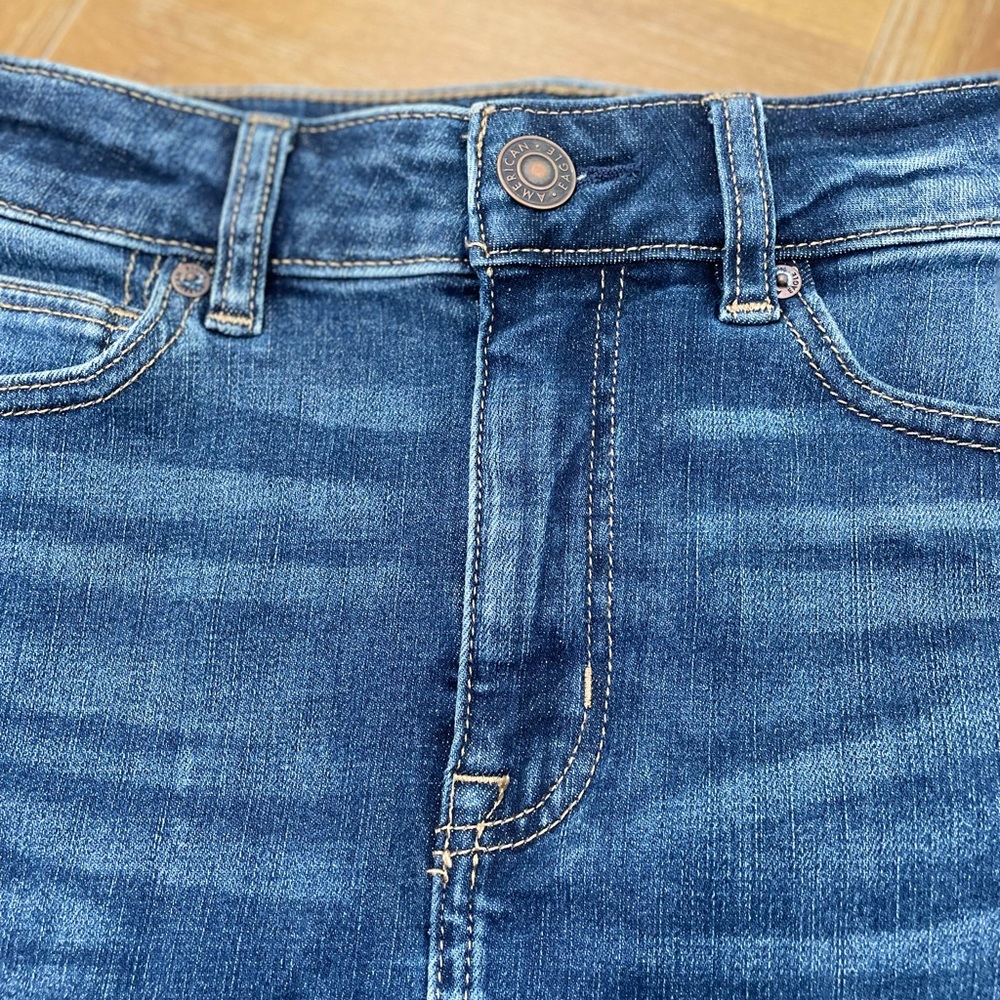 American Eagle high rise mini skirt size 2 - Picture 9 of 9